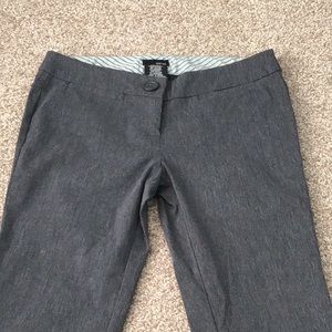 Zinc Juniors Gray Stretch Slight Flare Pants. Size 3